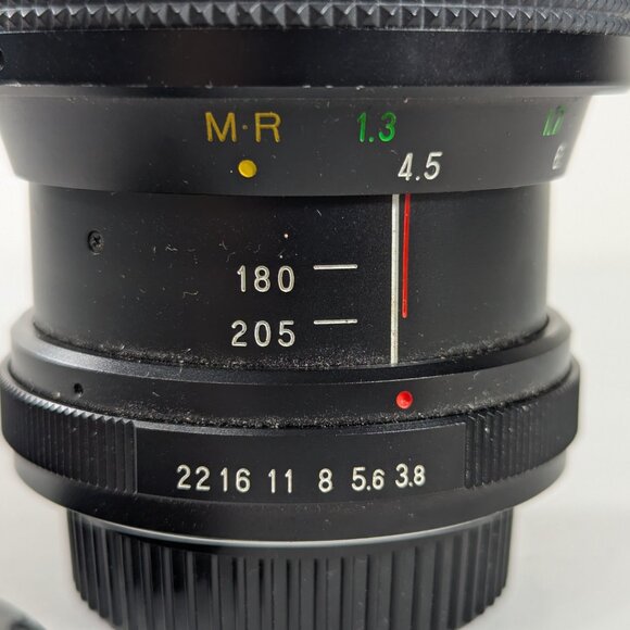 Vivitar 70-205 F3.8 Macro lens for Pentax K-Mount - Picture 13 of 15